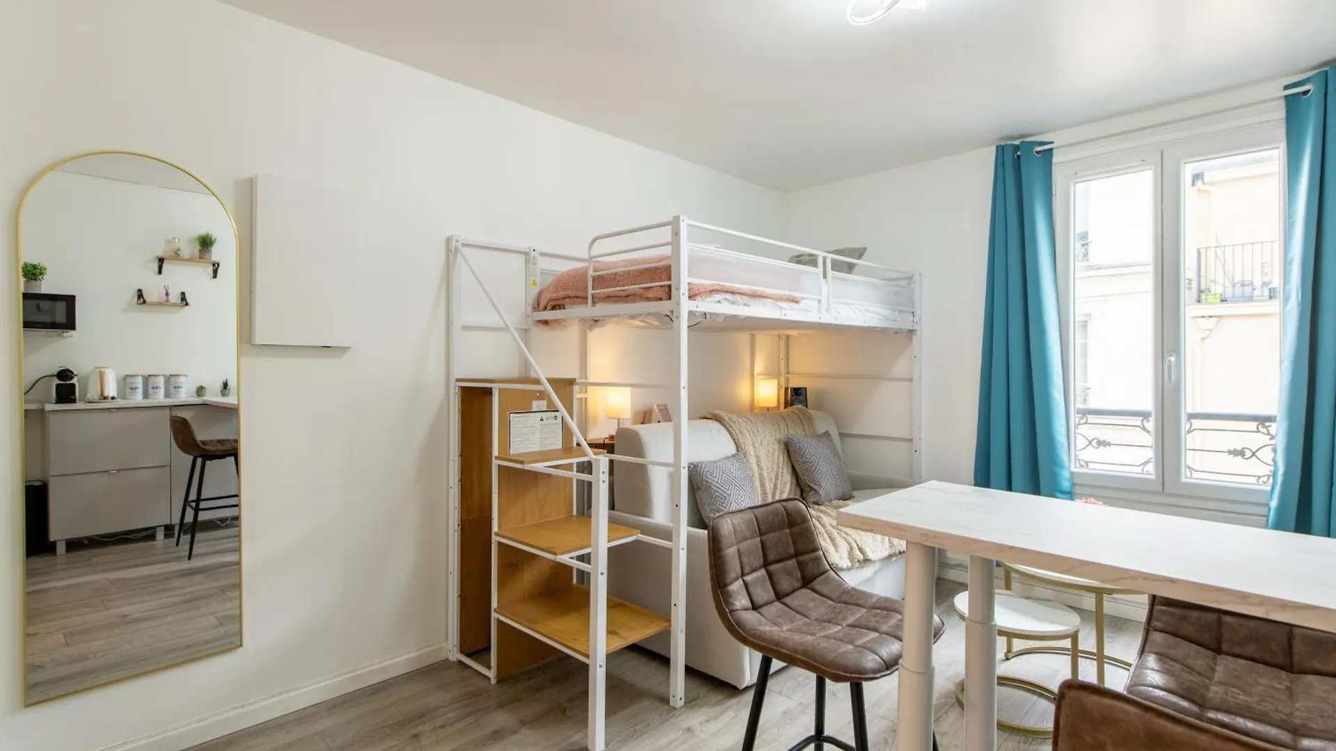 Best Deal! Modern Studio In Vibrant Area Only 5 Minutes By Walk To Metro - Central Location 巴黎