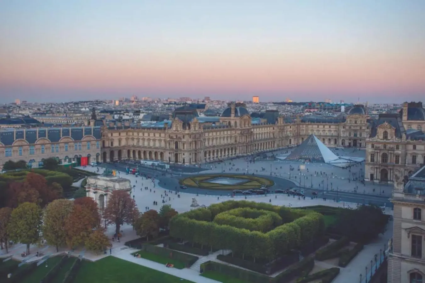 Best Deal! Modern Studio In Vibrant Area Only 5 Minutes By Walk To Metro - Central Location Paris França